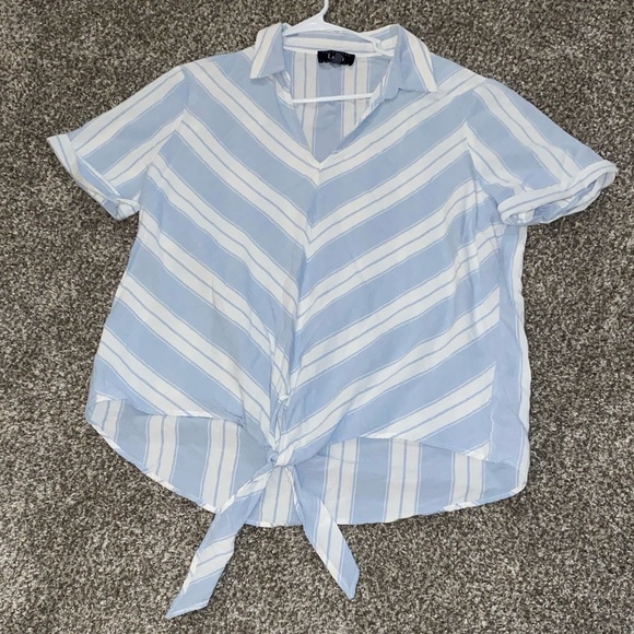 Lux Tops - ❤️ 3/$15 Lux Blue and White Striped Button Down Shirt
